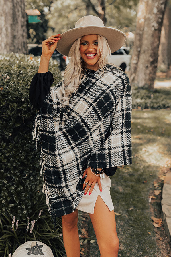 Capture A Memory Plaid Poncho In Black Image - 2