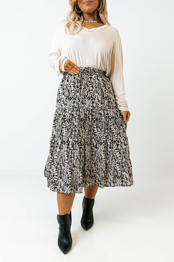 Over The Bridge Skirt In Black Curves Image - 2