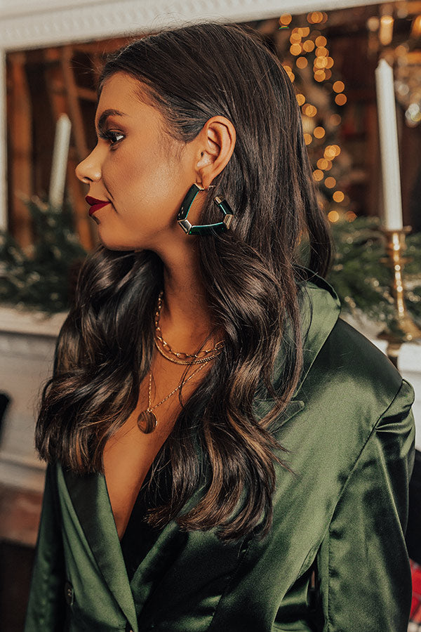 Kendra Scott Arden Gold Statement Hoop Earrings in Emerald Mix Image - 3