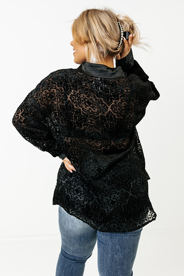 Rooftop Soiree Velvet Burnout Top In Black Curves Image - 4