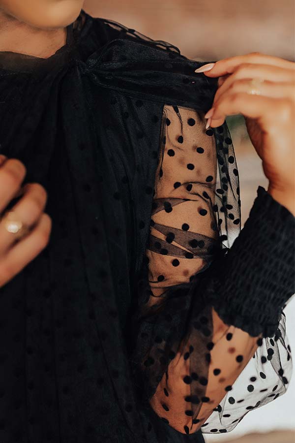 First Kiss Dreaming Dress In Black Image - 4