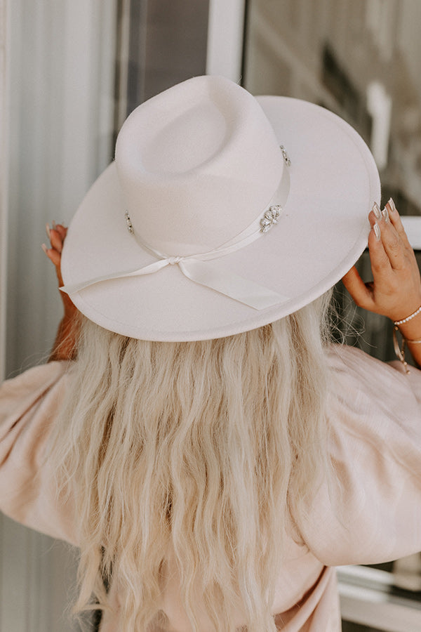 Luxe Landing Felt Fedora In Ivory Image - 1