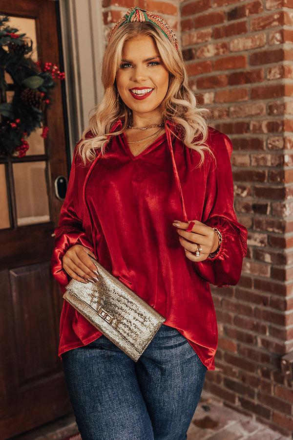 Sleek Moment Velvet Top Curves Image - 1