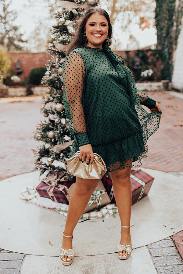 First Kiss Dreaming Dress In Hunter Green Curves Image - 2