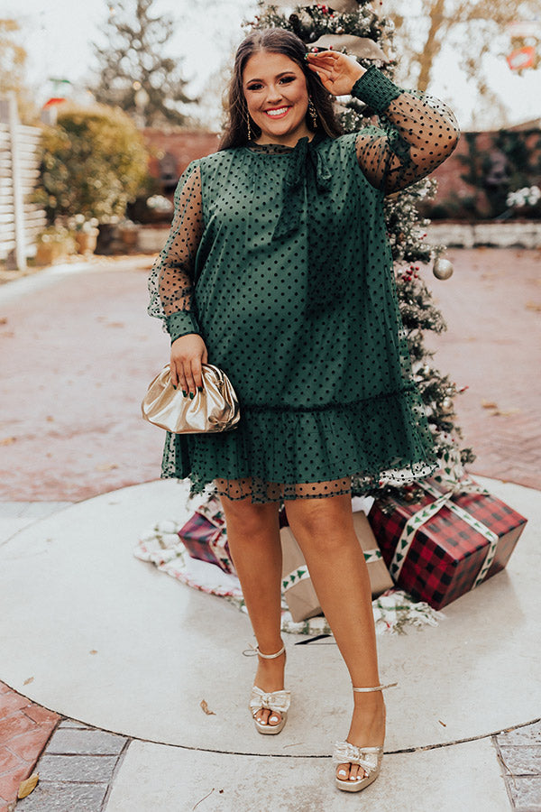 First Kiss Dreaming Dress In Hunter Green Curves Image - 1