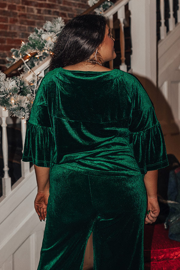 True To Form Velvet Top Curves Image - 4