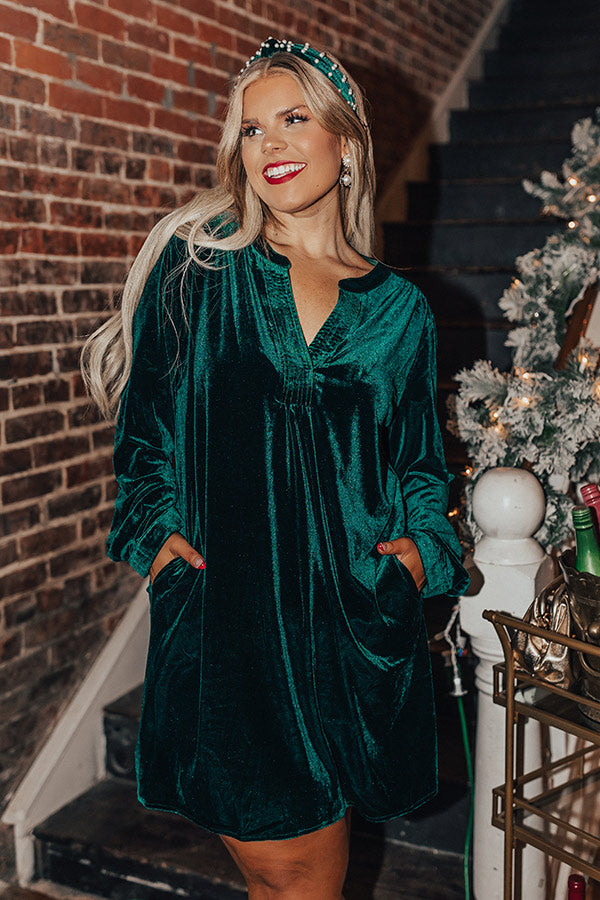 Right On Time Velvet Shift Dress In Hunter Green Curves Image - 2