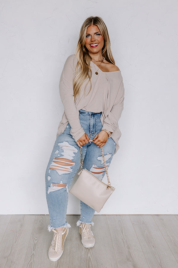 Closer To Home Shift Top in Taupe Curves Image - 2
