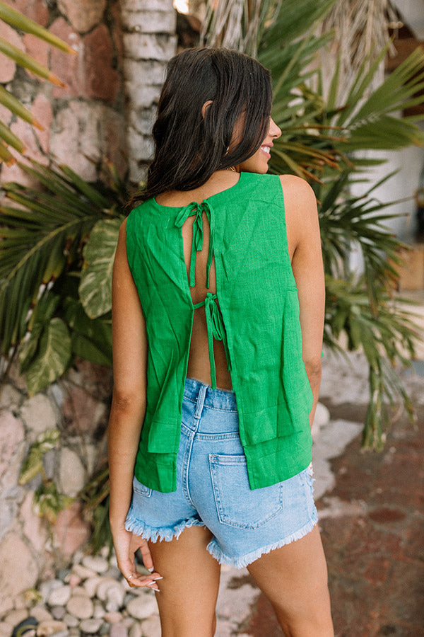 Classic And Keen Linen-Blend Top In Green Image - 5