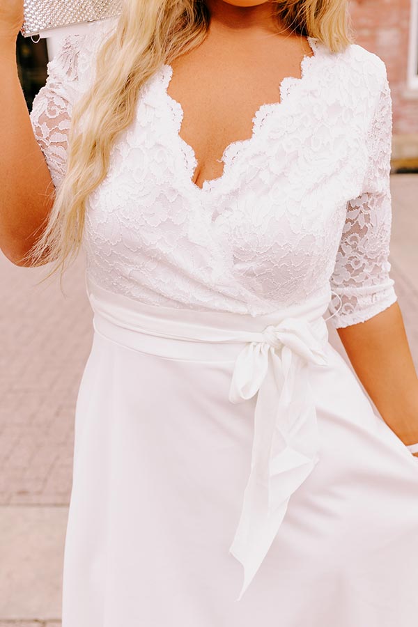 Remarkably Beautiful Dress Curves Image - 3