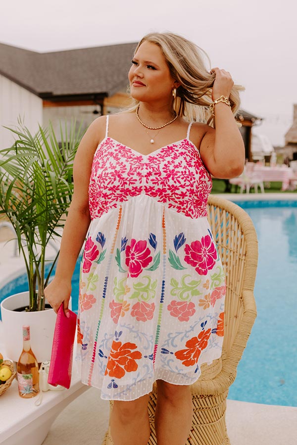 Sunshine And Daisies Embroidered Dress Curves Image - 5