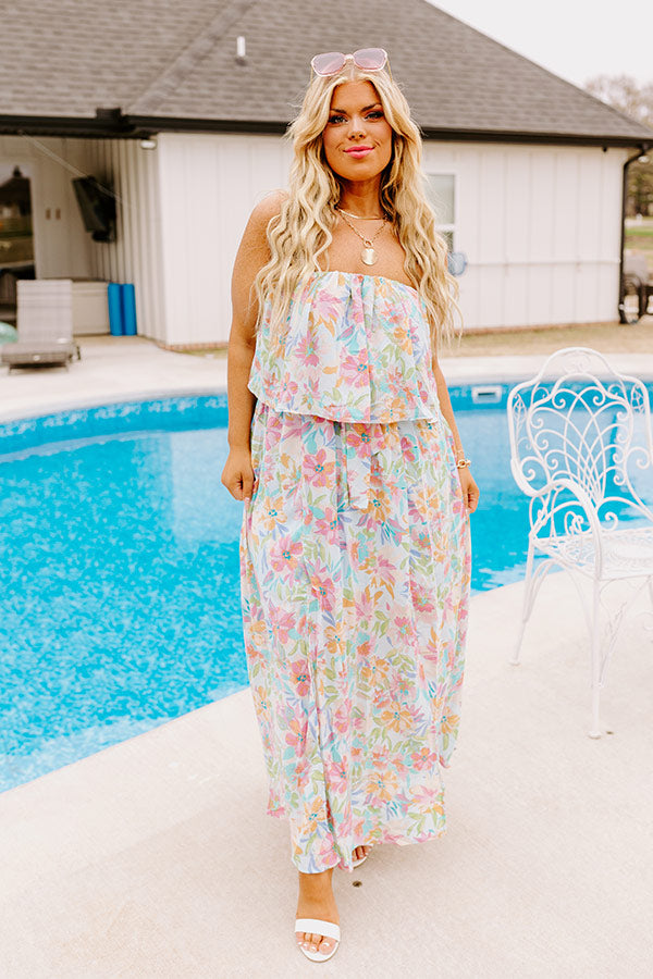 Rainforest Views Maxi in Sky Blue Curves Image - 1