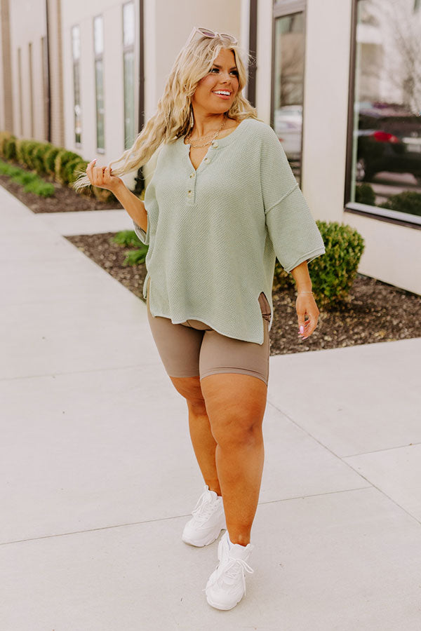 Joyful Journeys Knit Top In Limpet Shell Curves Image - 2
