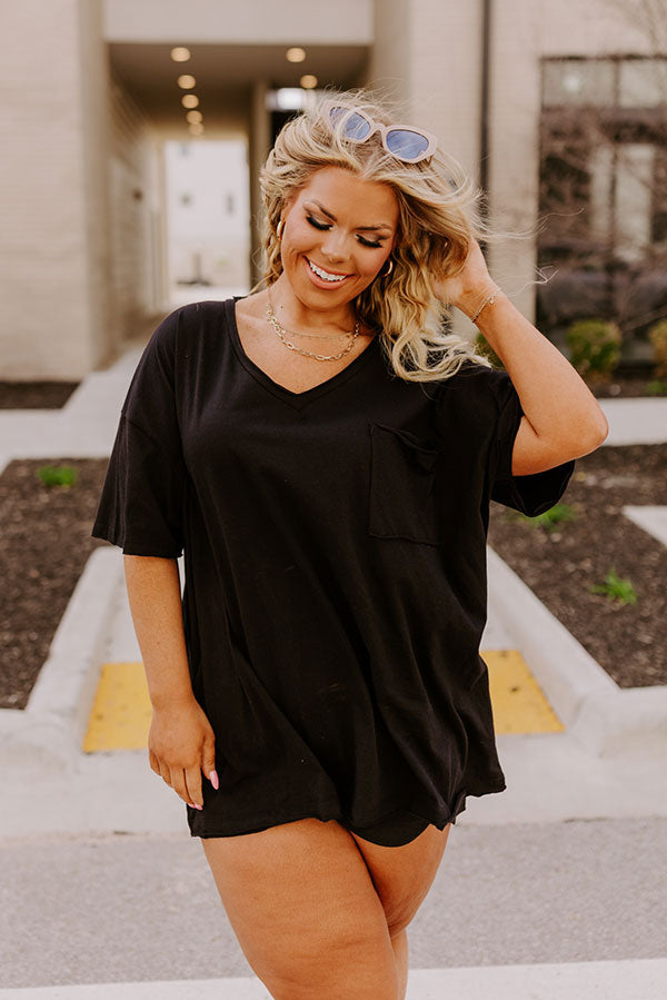 The It Crowd Shift Tee In Black Curves Image - 1