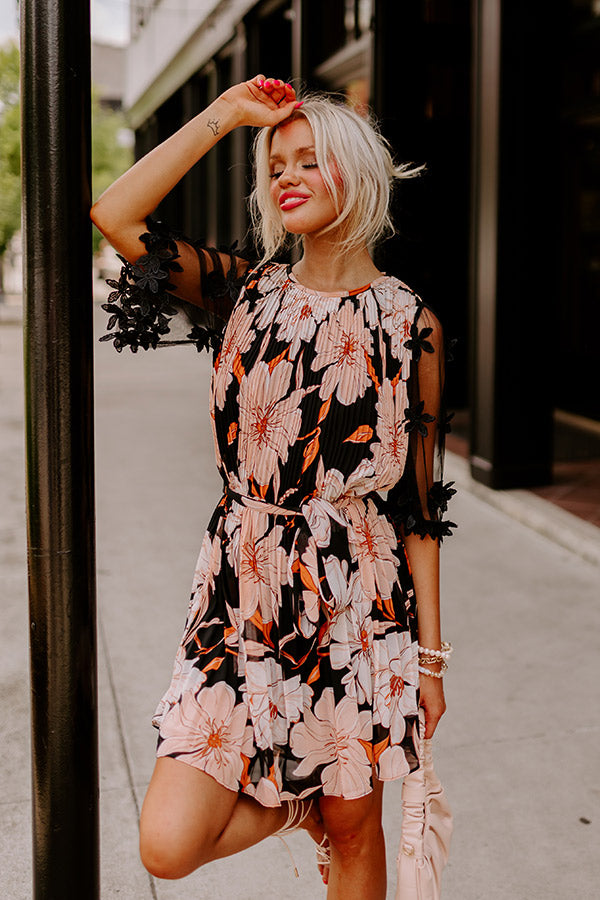 Easily Enchanted Pleated Dress In Black Image - 4