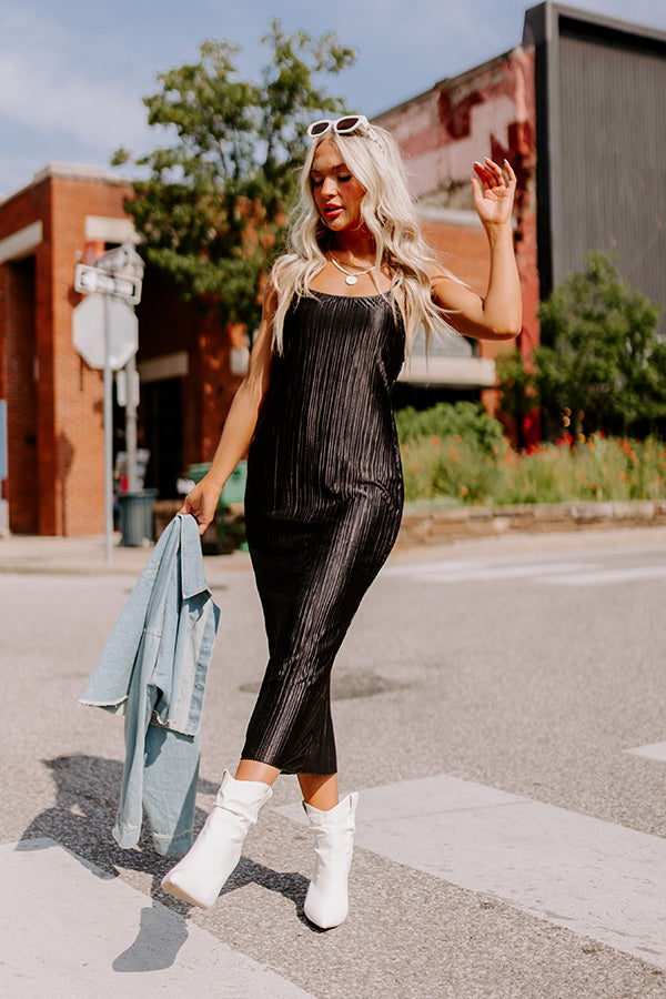 Flirty Frills Pleated Midi In Black Image - 4