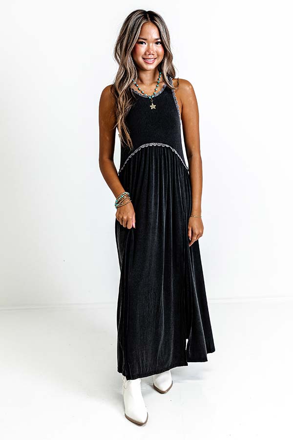 Fashion Queen Maxi Dress in Vintage Black Image - 1