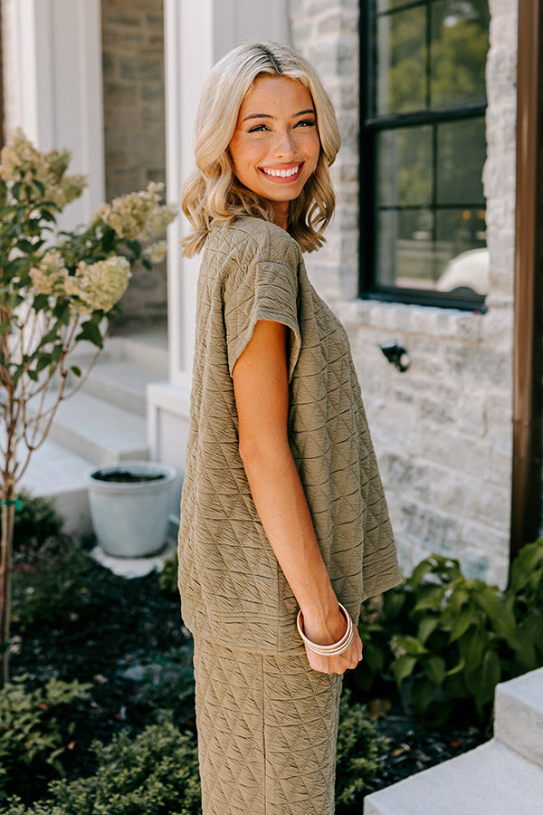 Creekside Cabin Shift Top In Sage Image - 4