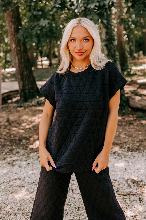 Creekside Cabin Shift Top In Black