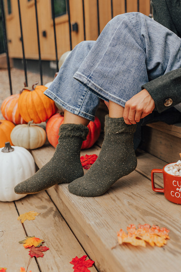 Autumn Charm Knit Socks In Army Green Image - 3