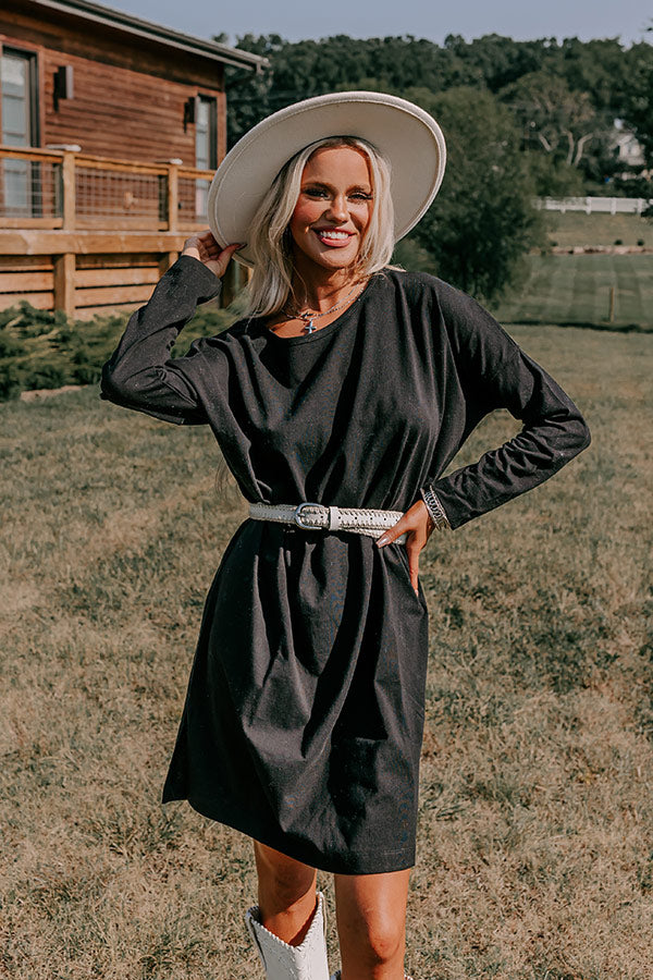 Always There For You T-Shirt Dress In Black Image - 2