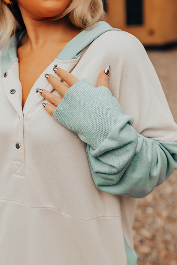 Buttercup Kisses Hoodie In Cream Curves Image - 2