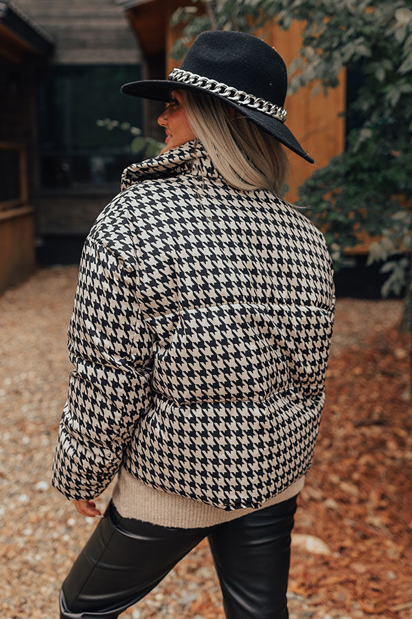 On The Way Houndstooth Puffer Jacket Image - 5