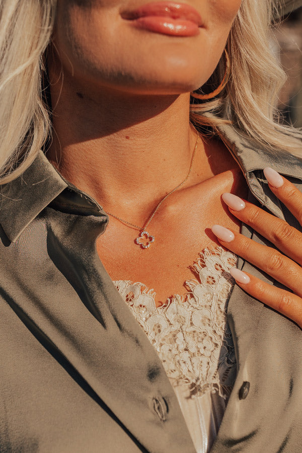 Town Square Kisses Necklace