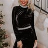 Luxury Line Velvet Top Image - 1