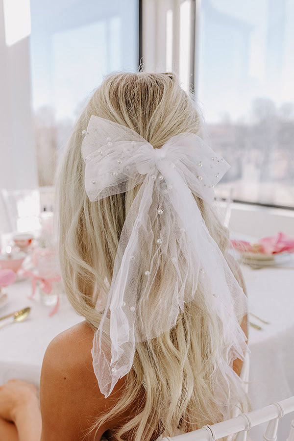 The Belle Pearl Embellished Bow Hair Clip Image - 2