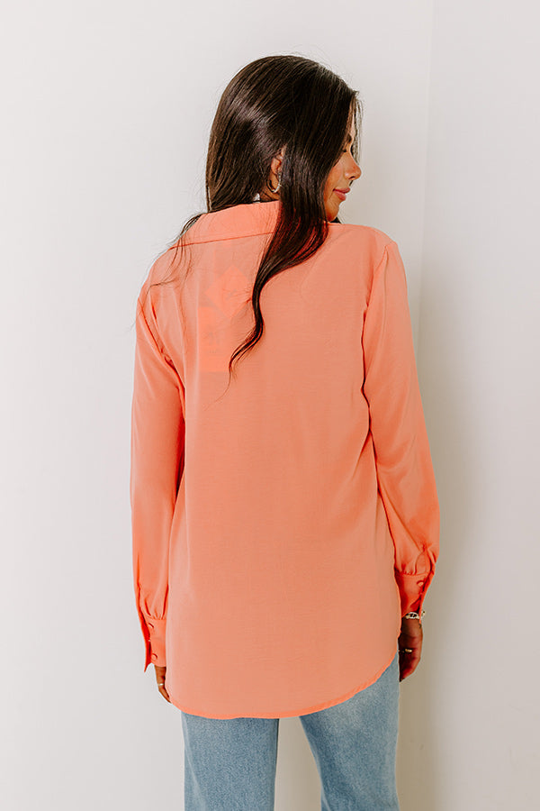 Charleston Getaway Shift Top in Coral Image - 3