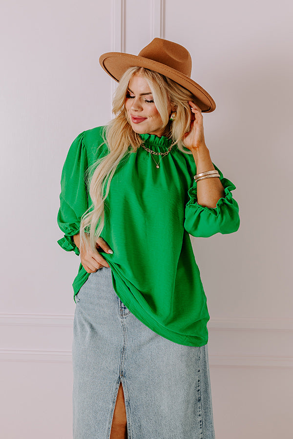 Brunch Date Shift Top In Kelly Green Curves Image - 5