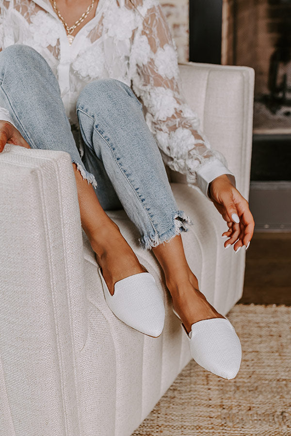 The Natasha Raffia Woven Flat in White Image - 3