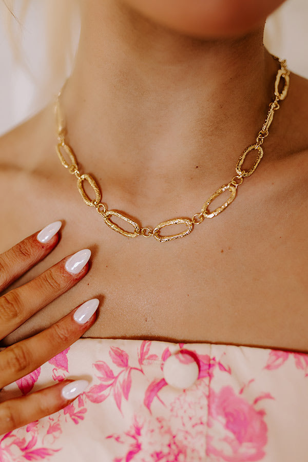 Jetting Around Link Necklace Image - 1