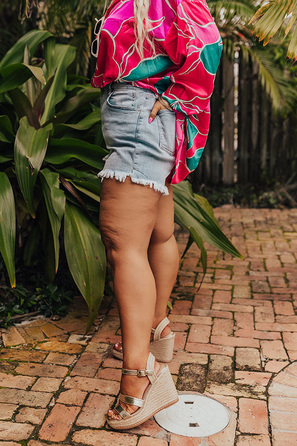 KanCan The Wendy High Waist Frayed Shorts Curves Image - 3