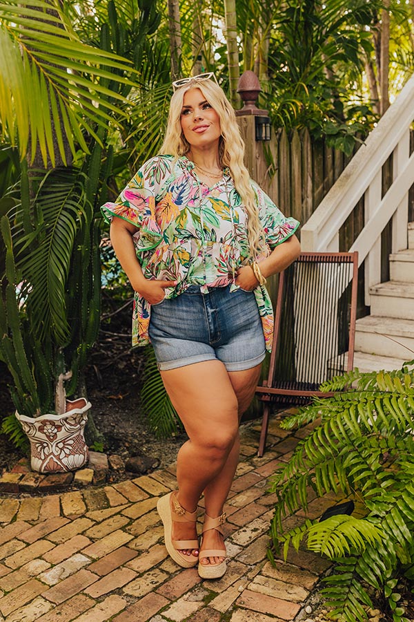 KanCan Taylor High Waist Shorts in Medium Wash Curves Image - 1