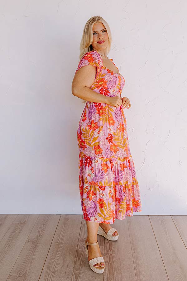 Hibiscus Harmony Midi Curves Image - 2