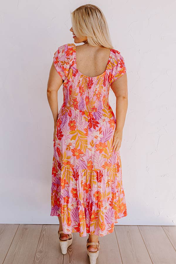 Hibiscus Harmony Midi Curves Image - 3