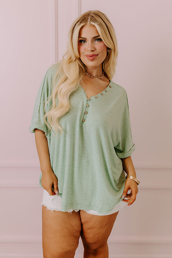 Keeping It Simple Shift Top Curves Image - 1